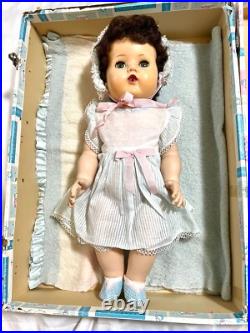 VTG 1960 RARE American Character 19 Tiny Tears BRUNETTE 27 pc Baby Doll + Trunk