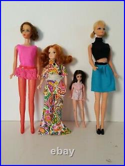 Vintage 1968 World Of Barbie Vinyl Case Mixed Lot Barbies Topper WOL Clothes