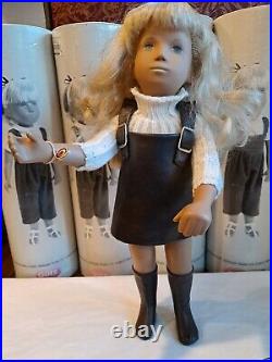 Vintage 1970 Sasha Doll Sasha London with Gold Wrist Tag Tube Mint Condition