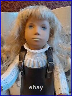 Vintage 1970 Sasha Doll Sasha London with Gold Wrist Tag Tube Mint Condition