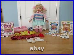 Vintage 1985 Cricket Lot 25 Doll, Outfits, Books, Tapes, Bag, Chair Works