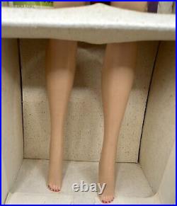 Vintage Barbie Brunette Bubble Cut, Rare 1964 Mint, Excellent. Not Removed Box