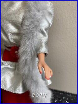Vintage Bubble Cut Blonde Barbie 1964 Mint condition