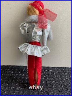 Vintage Bubble Cut Blonde Barbie 1964 Mint condition