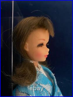 Vintage Francie Barbie in Japanese Blue Kimono Obi
