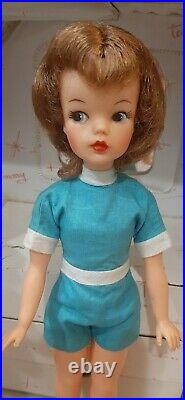 Vintage Ideal Tammy doll with collection of Fashions With Case