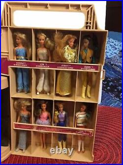 Vintage Kenner GLAMOUR GALS Fashion Doll Showplace Case & 19 Dressed Dolls 1981