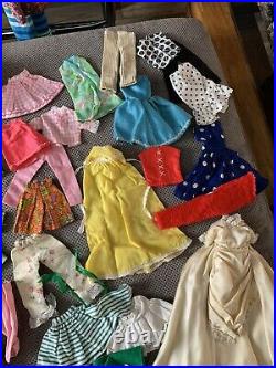Vintage Lot Mattel Barbie Dolls With Case & Clothes