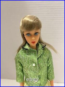 Vintage Mod Brunette Blonde Twist N Turn TNT Barbie Doll Mint Original 1960s Lot