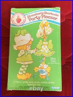 Vintage Strawberry Shortcake MINT TULIP Party Pleaser Doll Mint in Box