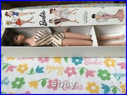 Vtg European Bubblecut Barbie Brunette Nrfb Mint In Box, Wrist Tag+ #850