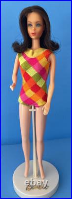 Vtg. TNT Marlo Flip head/1966 TNT knees bend Korea body-orig outfits/ case