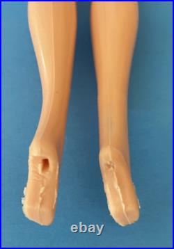 Vtg. TNT Marlo Flip head/1966 TNT knees bend Korea body-orig outfits/ case