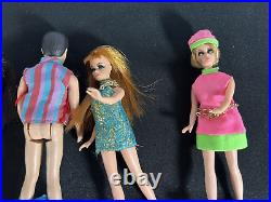Vtg Topper Dawn and her Friends Doll Case + 6 Dolls With Clothes & Accessories