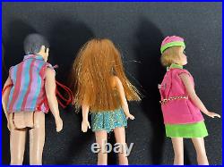 Vtg Topper Dawn and her Friends Doll Case + 6 Dolls With Clothes & Accessories