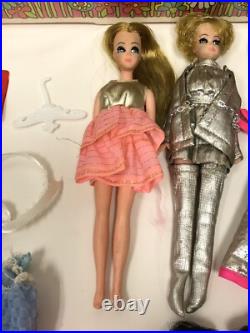 Vtg Topper Dawn and her Friends Doll Case 9 Dolls With Clothes & Accessories 70s