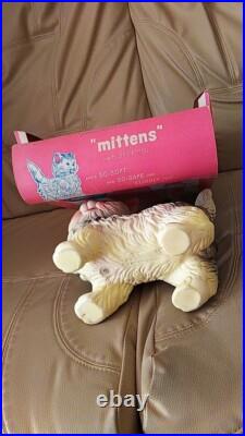 White Day 1960 Edward Mobley Sleeping Eye Kitten Soft Vinyl Doll MINT with Box JP